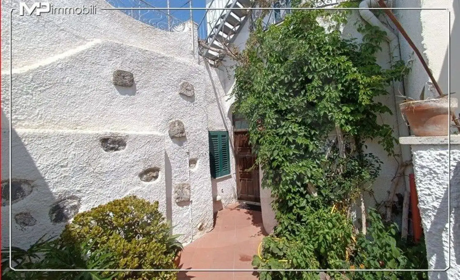 Villa in vendita a Serrara Fontana