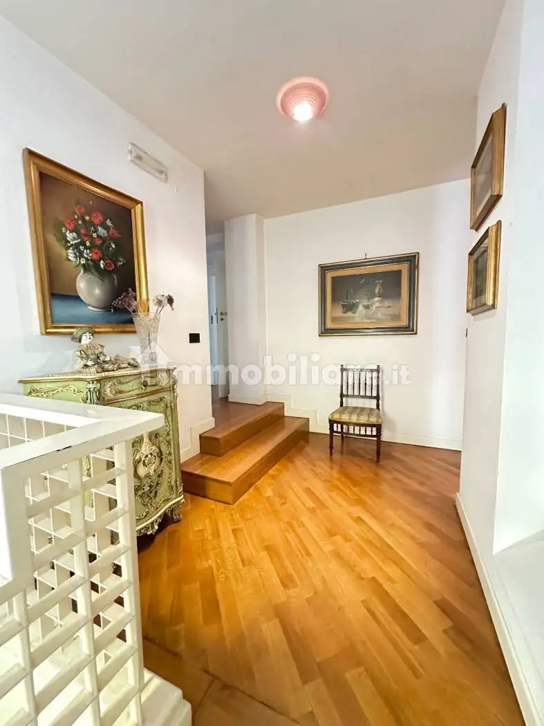 Villa in vendita a San Felice a Cancello