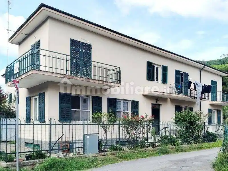 Villa in vendita a Albisola Superiore