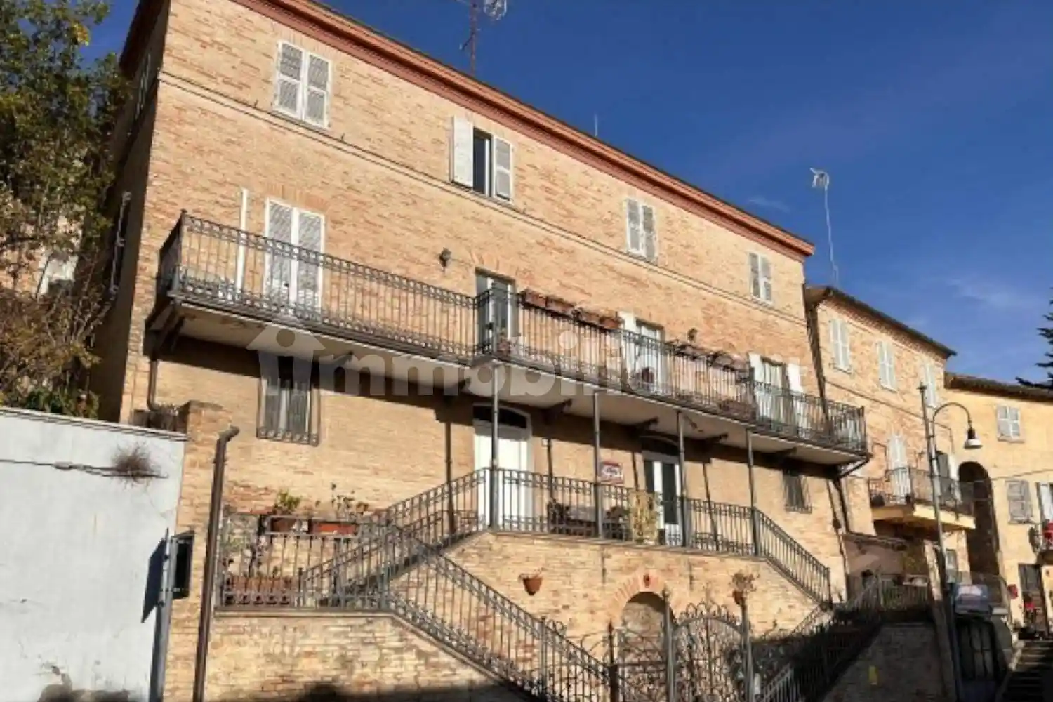 Villa in vendita a Sant'Elpidio a Mare