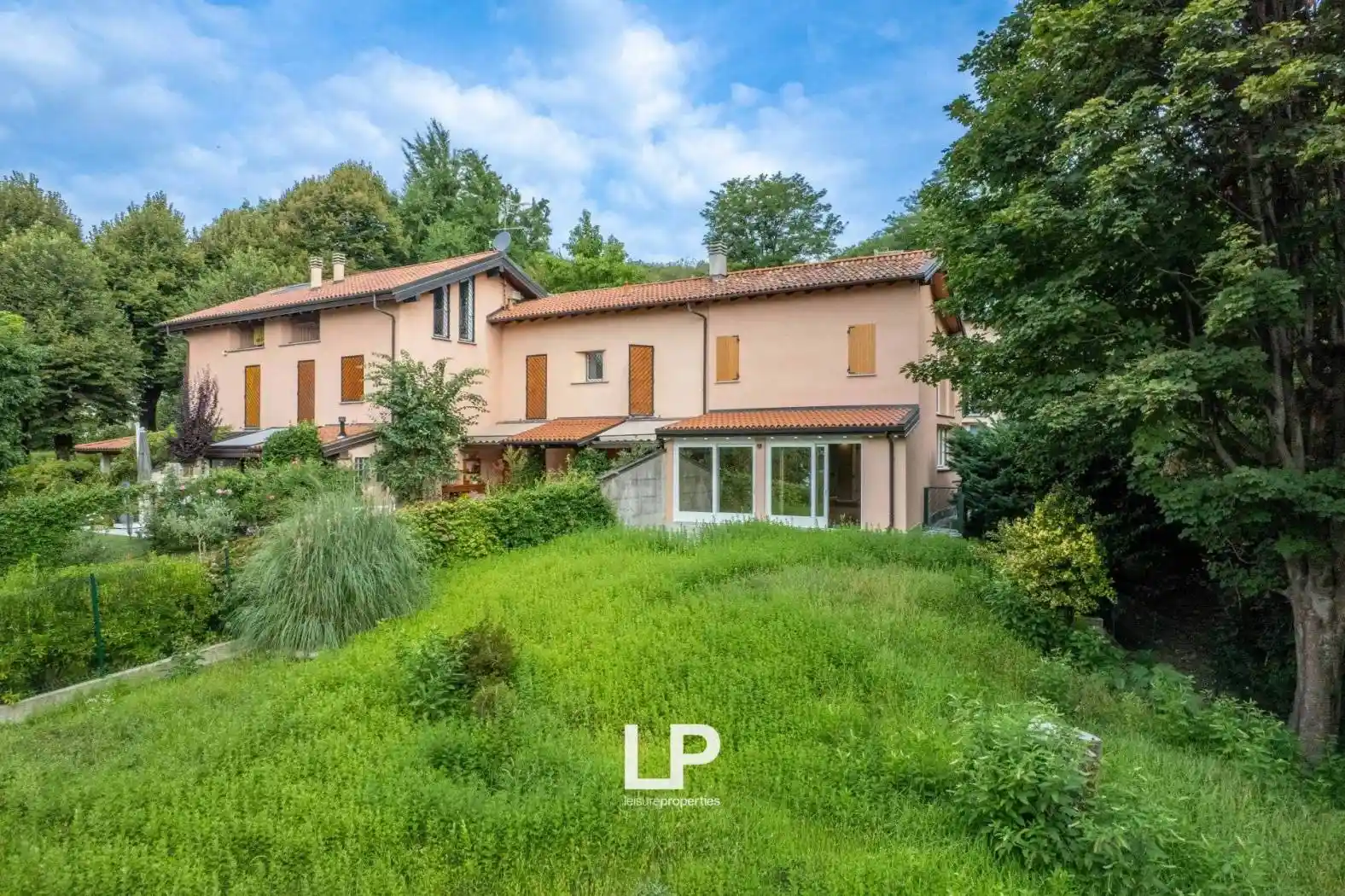 Villa a schiera via Valle Oro, n 50, Comerio - foto 5