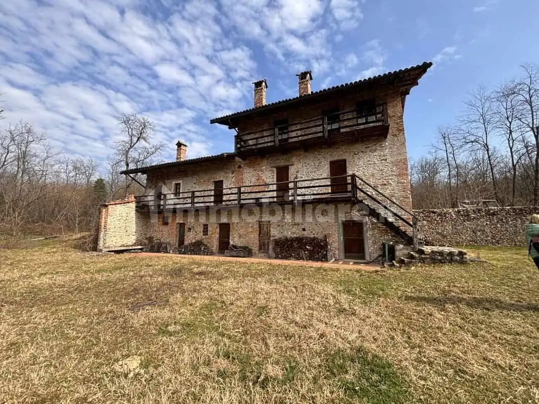 Rustico - Casale in vendita a Masserano