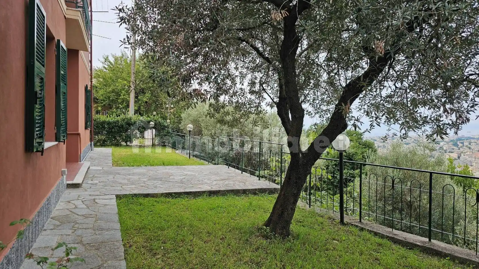 Trilocale salita Staiato, Apparizione, Genova - foto 2