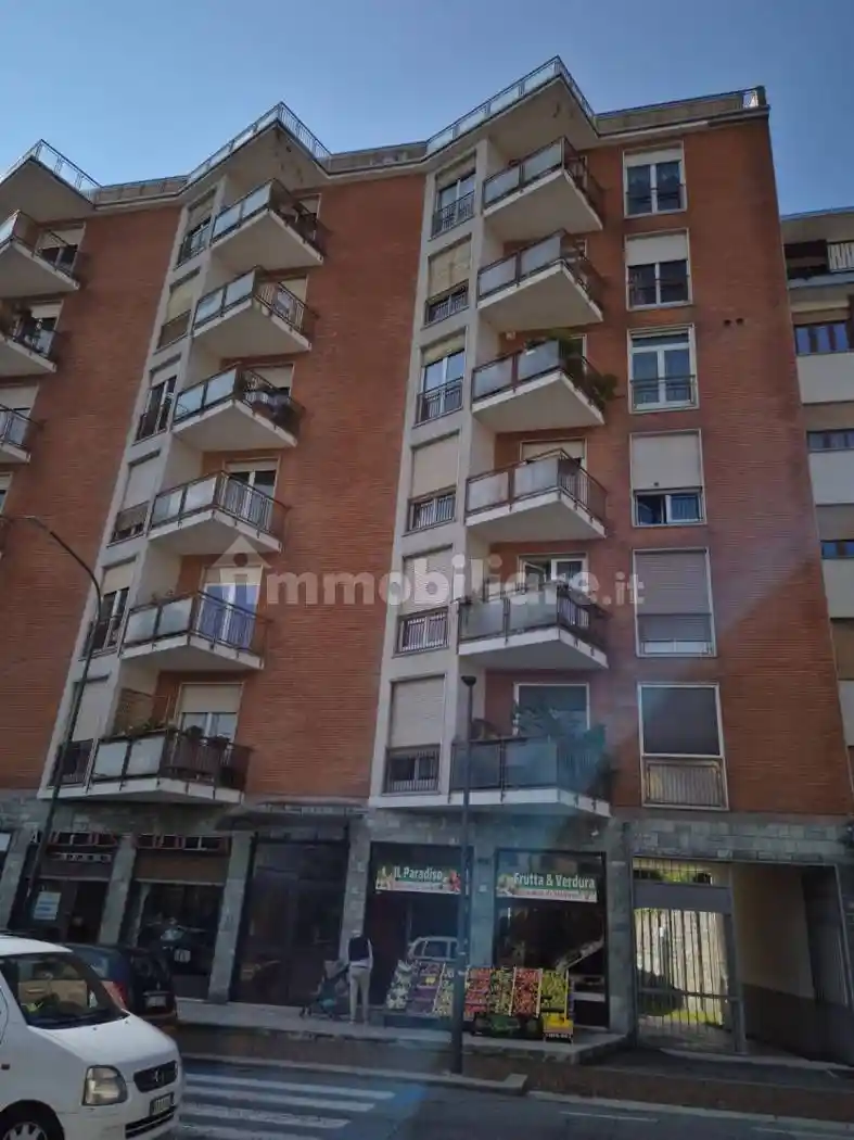 Appartamento in vendita a Borgosesia