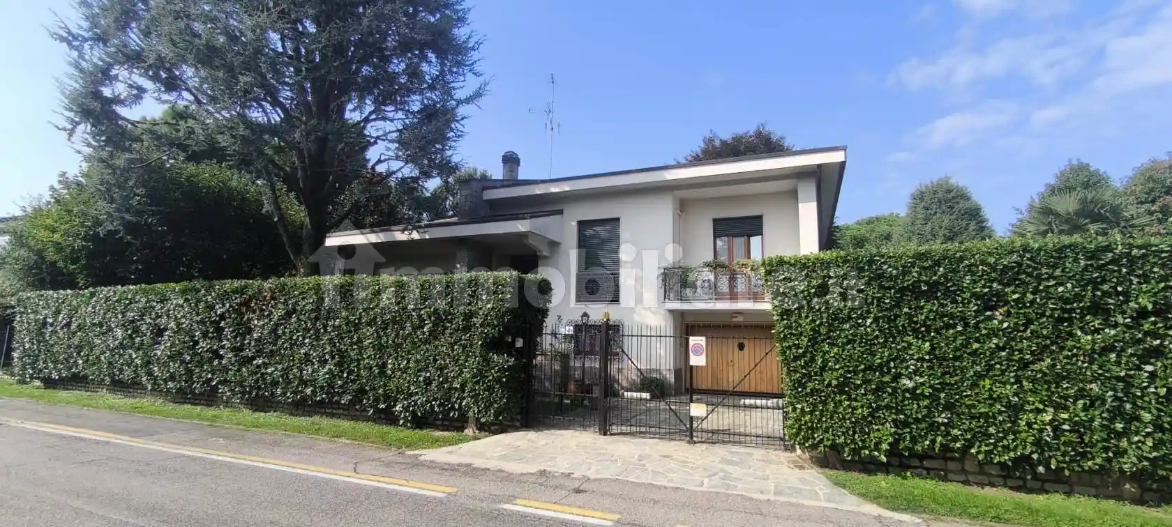 Villa in vendita a Lainate