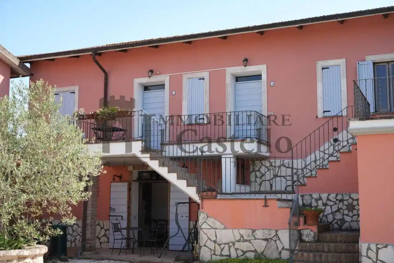 Casale Strada Statale di Pozzuolo, Contrada Prati, Castiglione del Lago - foto 3