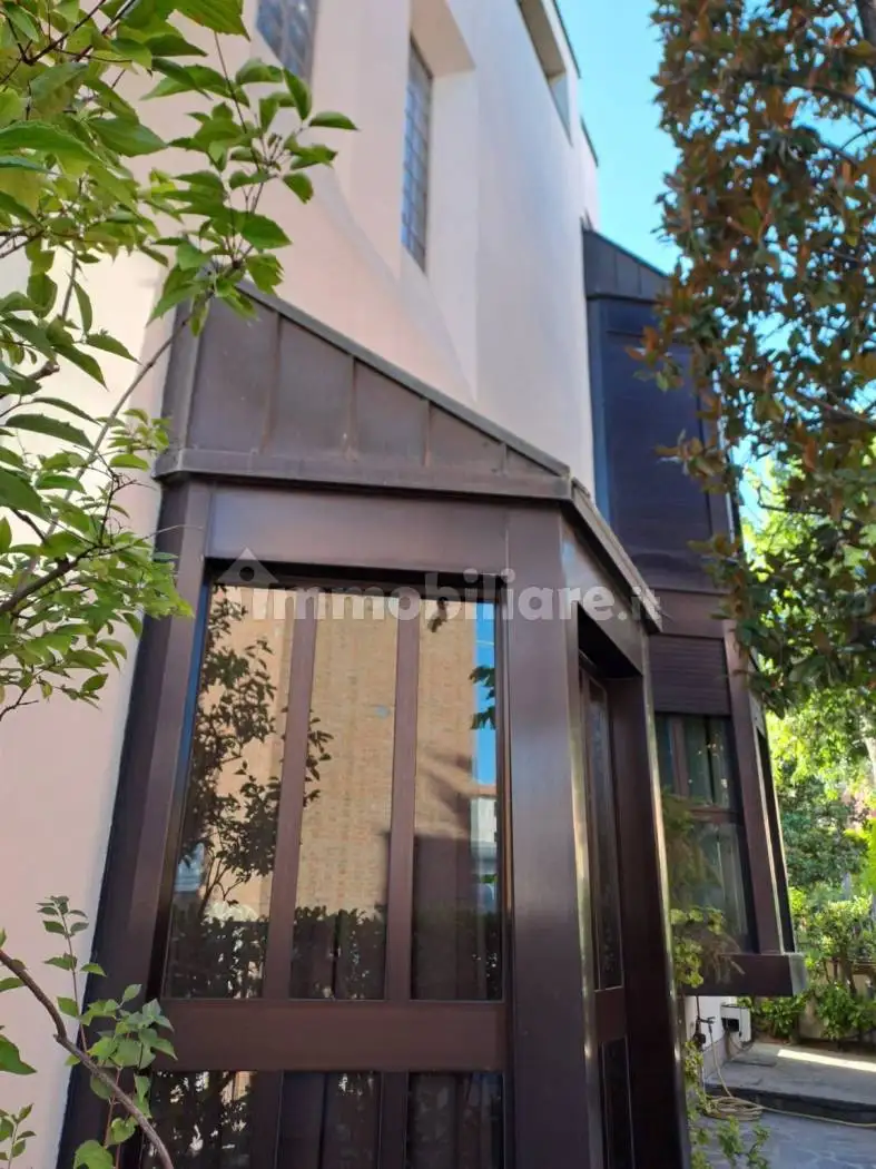 Villa in vendita a Bologna