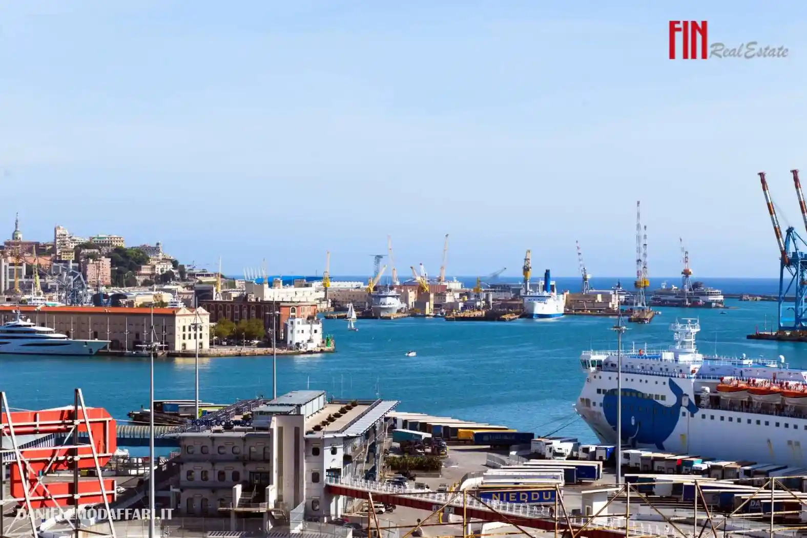 Appartamento in vendita a Genova