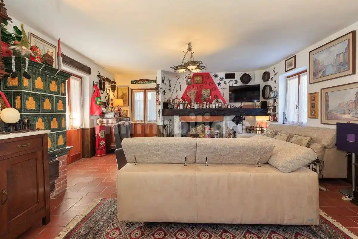 Rustico, ottimo stato, 250 m², Castana - foto 5