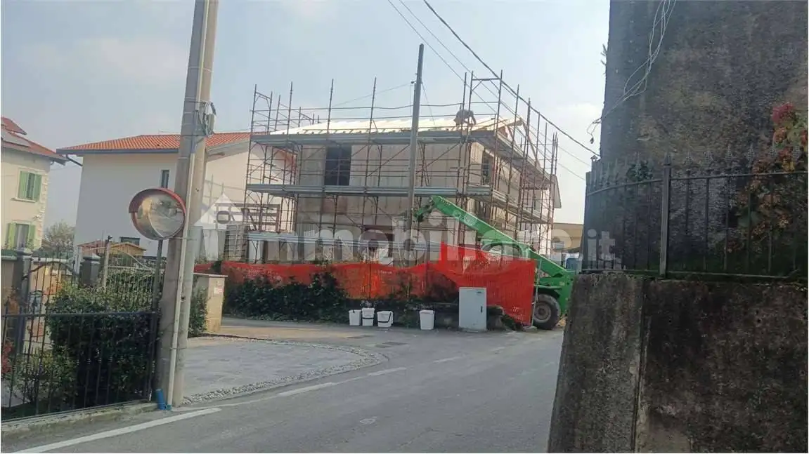 Villa unifamiliare, nuova, 140 m², Albiolo - foto 2