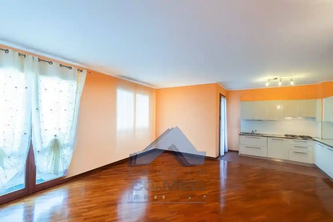 Appartamento in vendita a Trescore Balneario