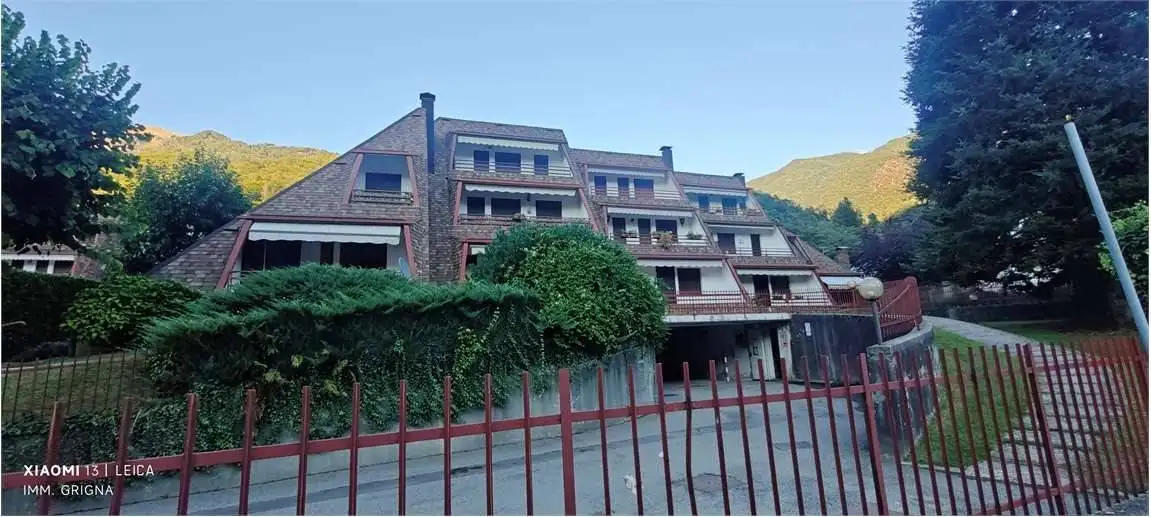 Appartamento in vendita a Introbio