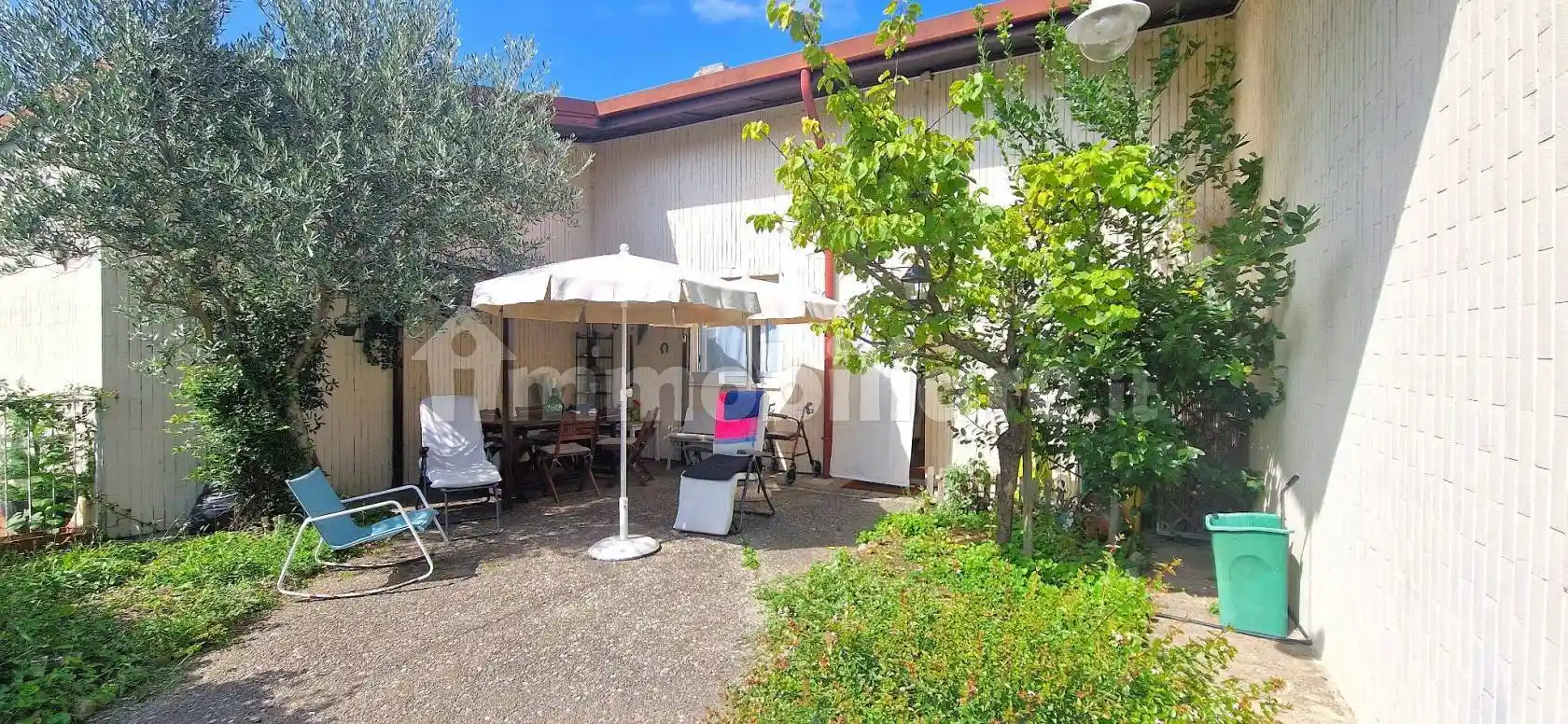 Villetta a schiera in vendita a Castelletto Sopra Ticino