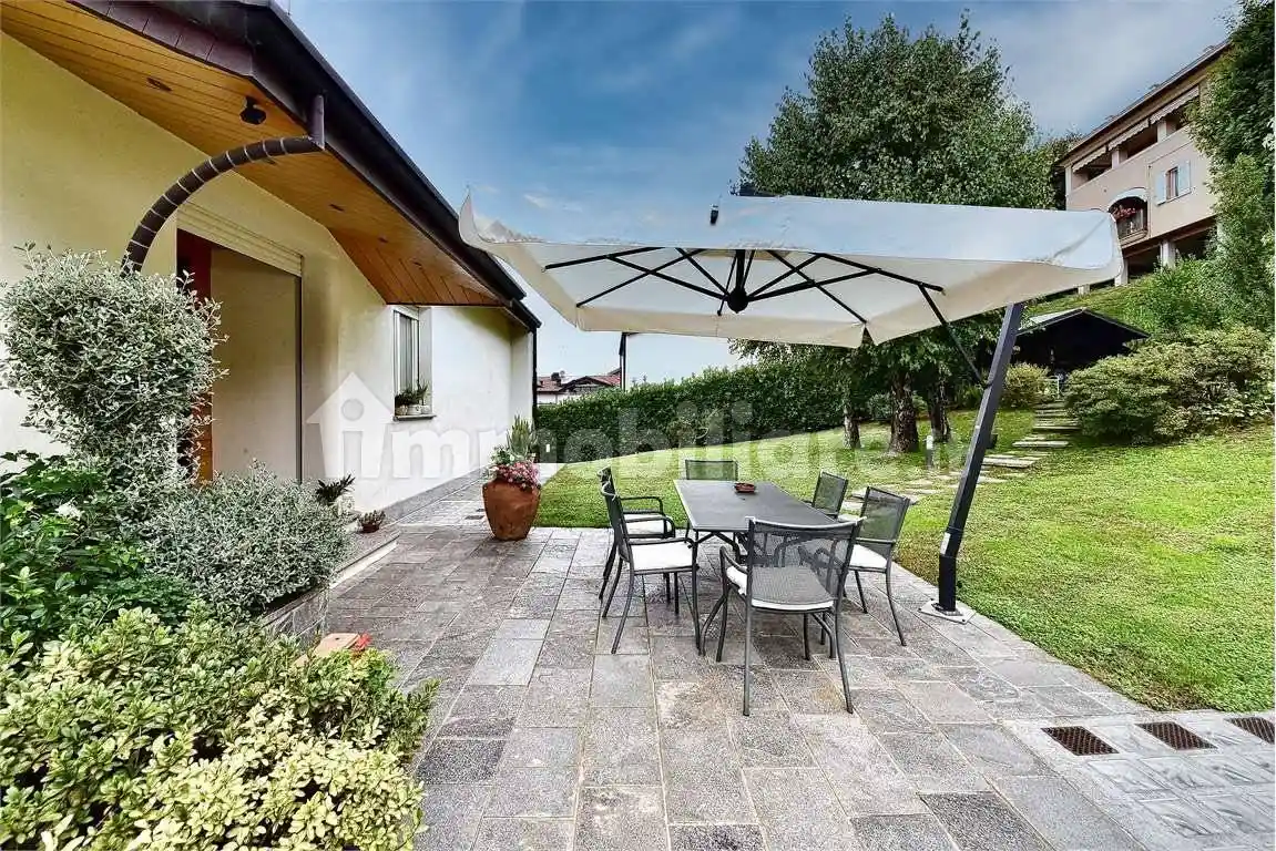 Villa unifamiliare via Corinto, Fecchio, Cantù - foto 2