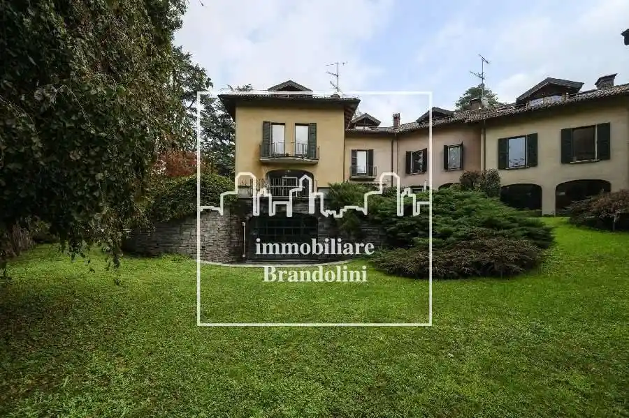 Villa unifamiliare, ottimo stato, 330 m², Cartabbia, Varese - foto 2