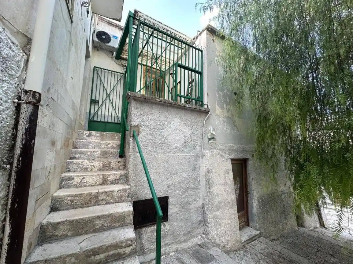 Casa indipendente in vendita a Canosa di Puglia