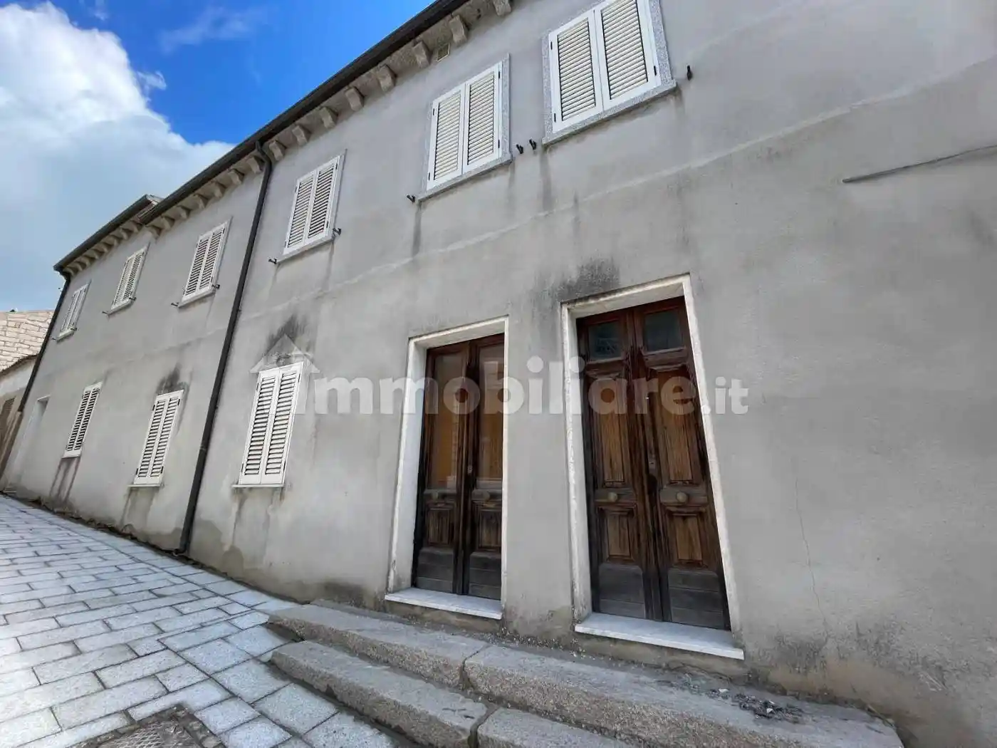 Appartamento in vendita a Luras