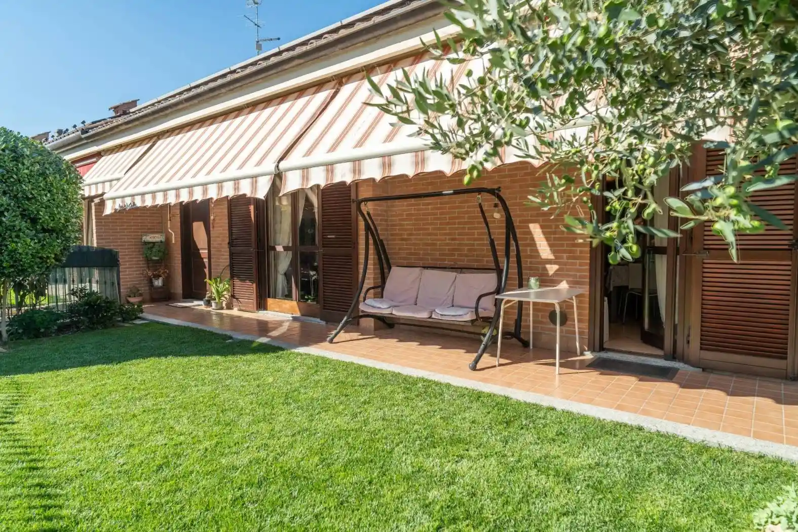 Villa unifamiliare via 4 Novembre 24/C, Castagnito - foto 2