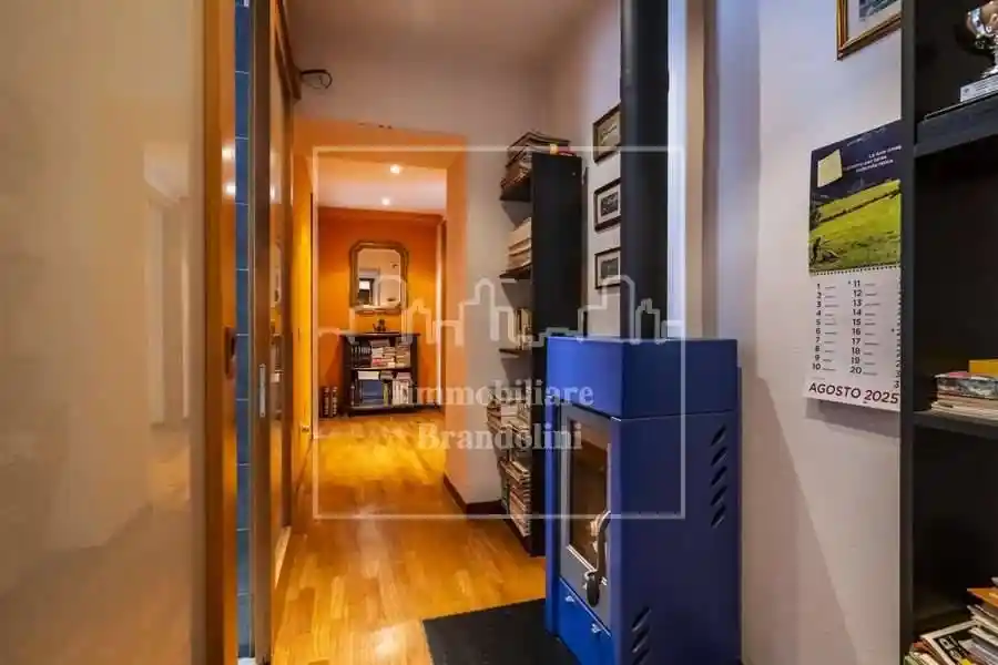 Trilocale ottimo stato, primo piano, Centro, Varese - foto 4