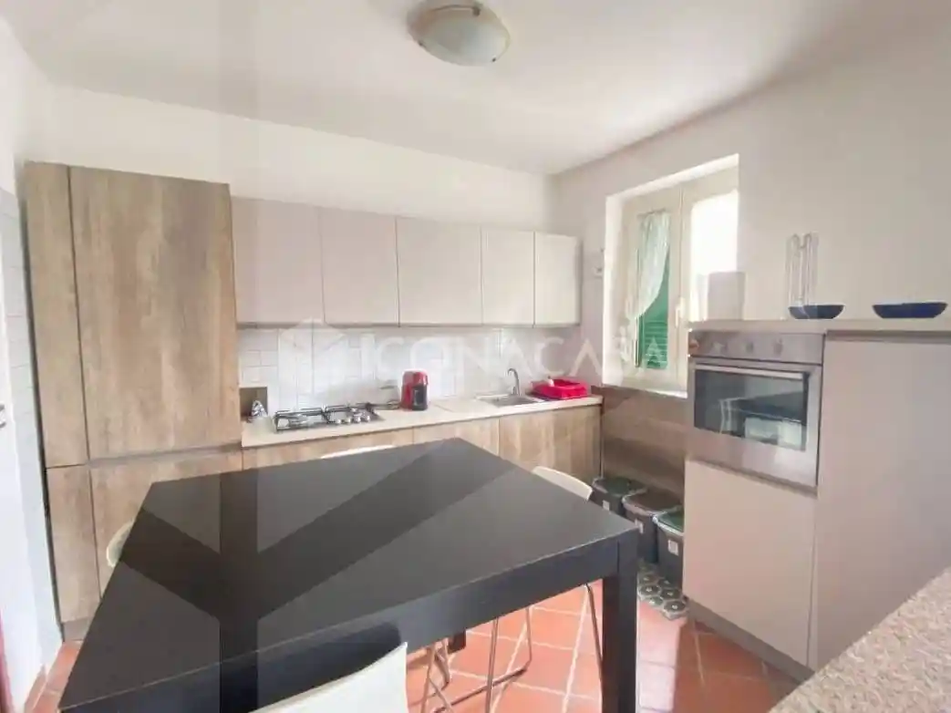 Trilocale via Arco Felice Vecchio 55, Località la Schiana, Damiani, Pozzuoli - foto 2