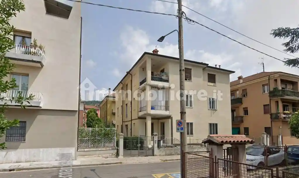 Appartamento in vendita a Brescia