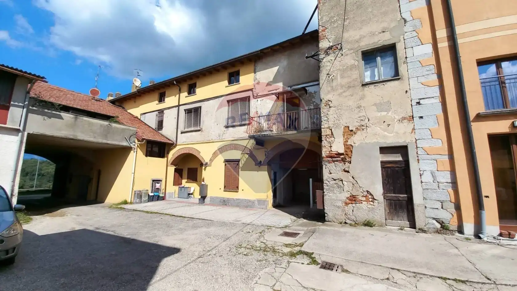 Bilocale buono stato, primo piano, Centro, Casale Litta - foto 3