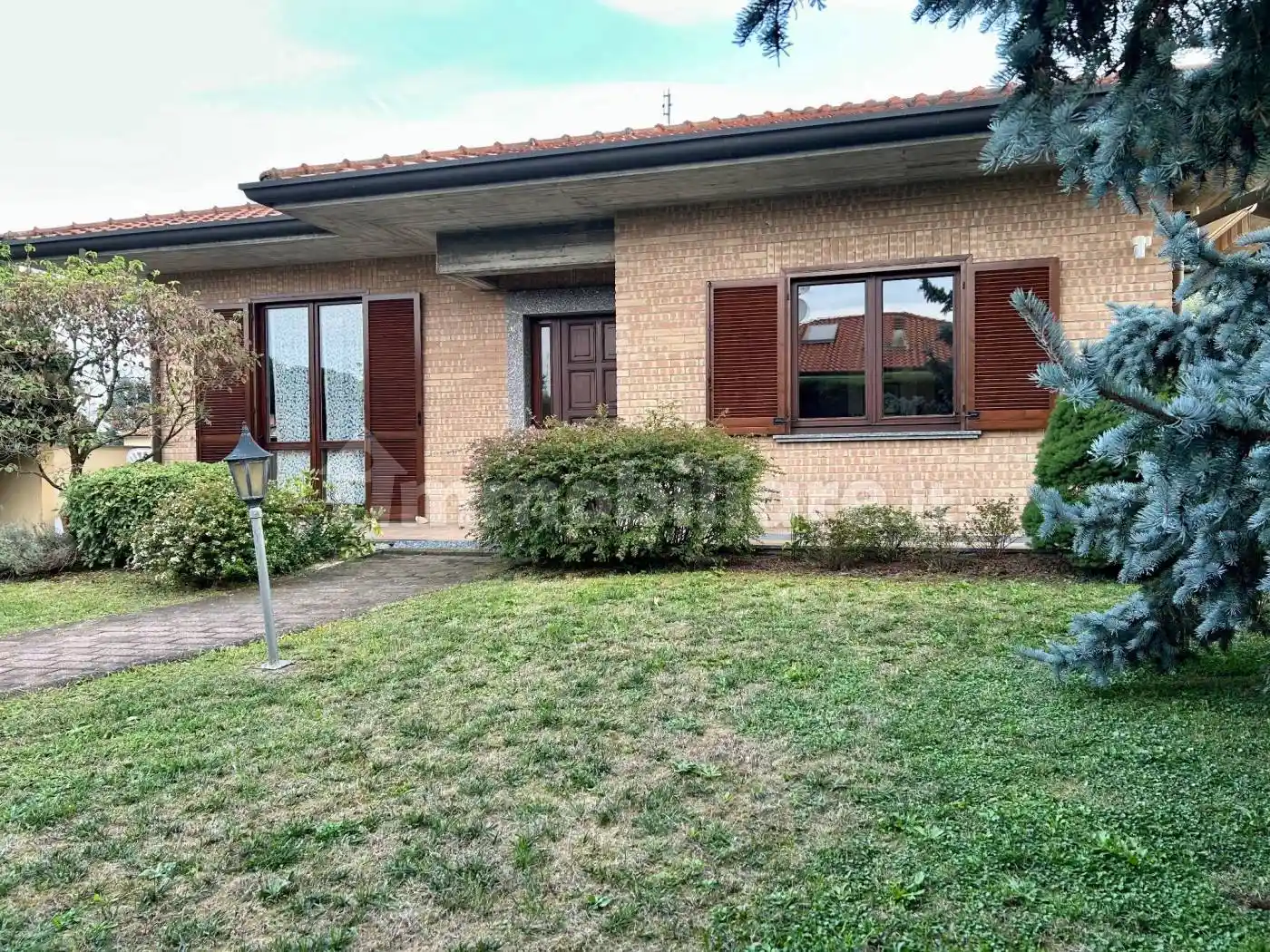 Villa unifamiliare via Vicinale dei Regondi, Casorezzo - foto 2