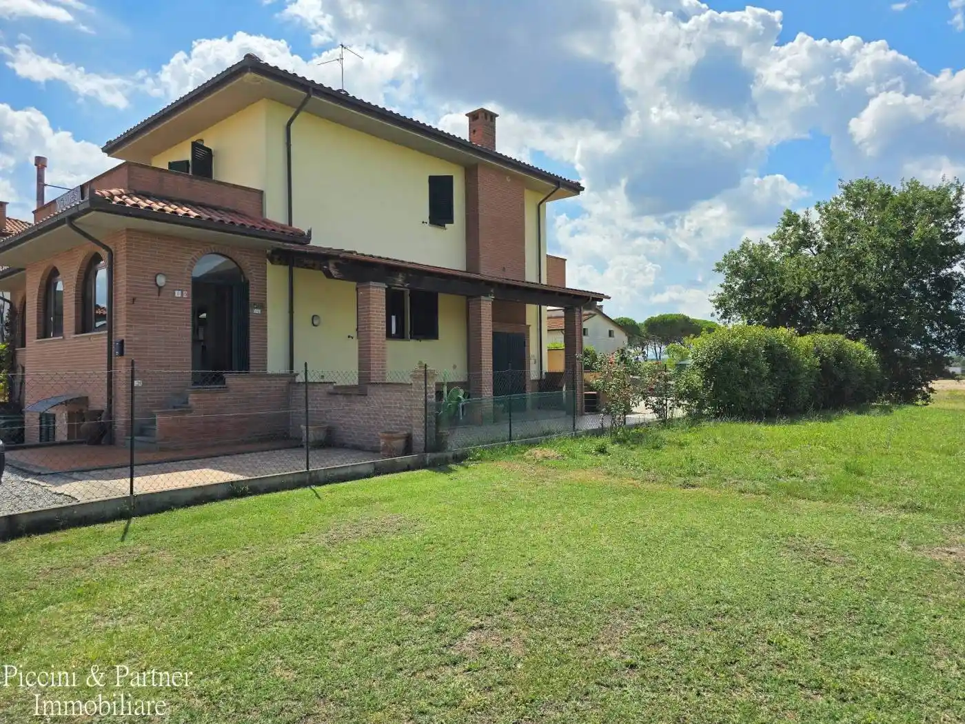 Villa in vendita a Castiglione del Lago