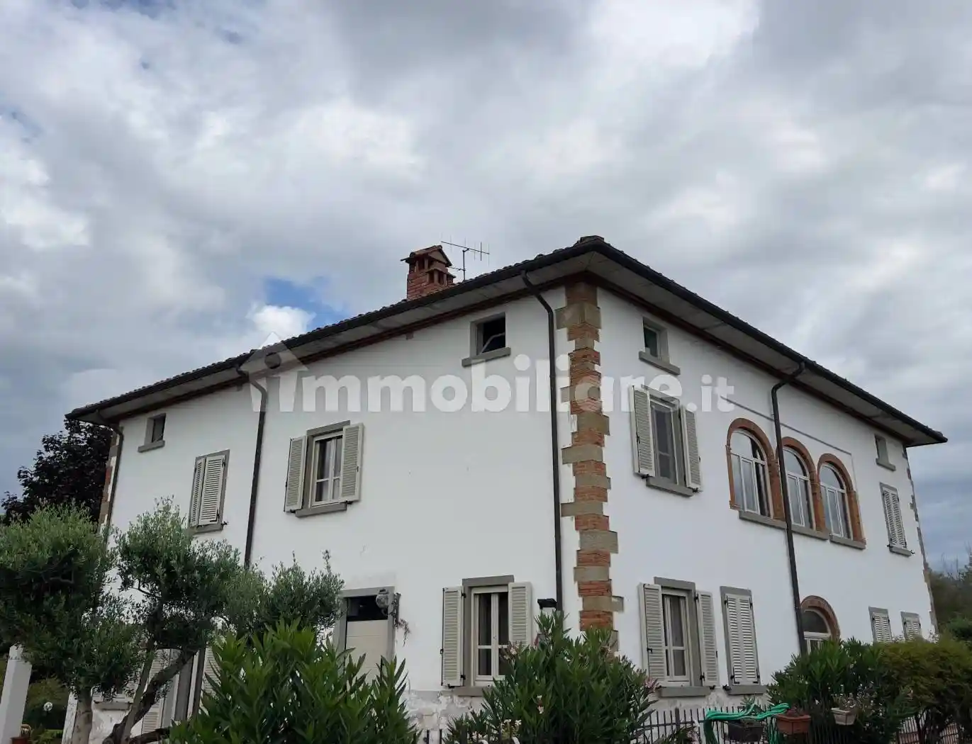 Rustico - Casale in vendita a Arezzo