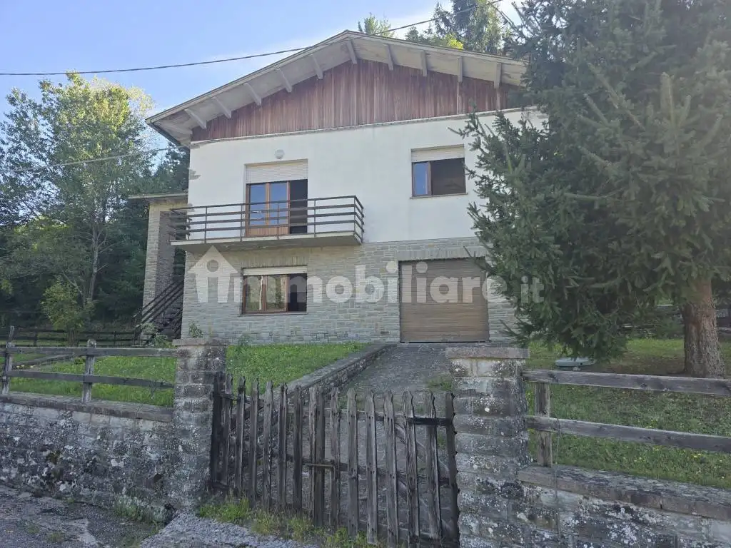 Villa unifamiliare, buono stato, 270 m², Centro, Bagno di Romagna - foto 2