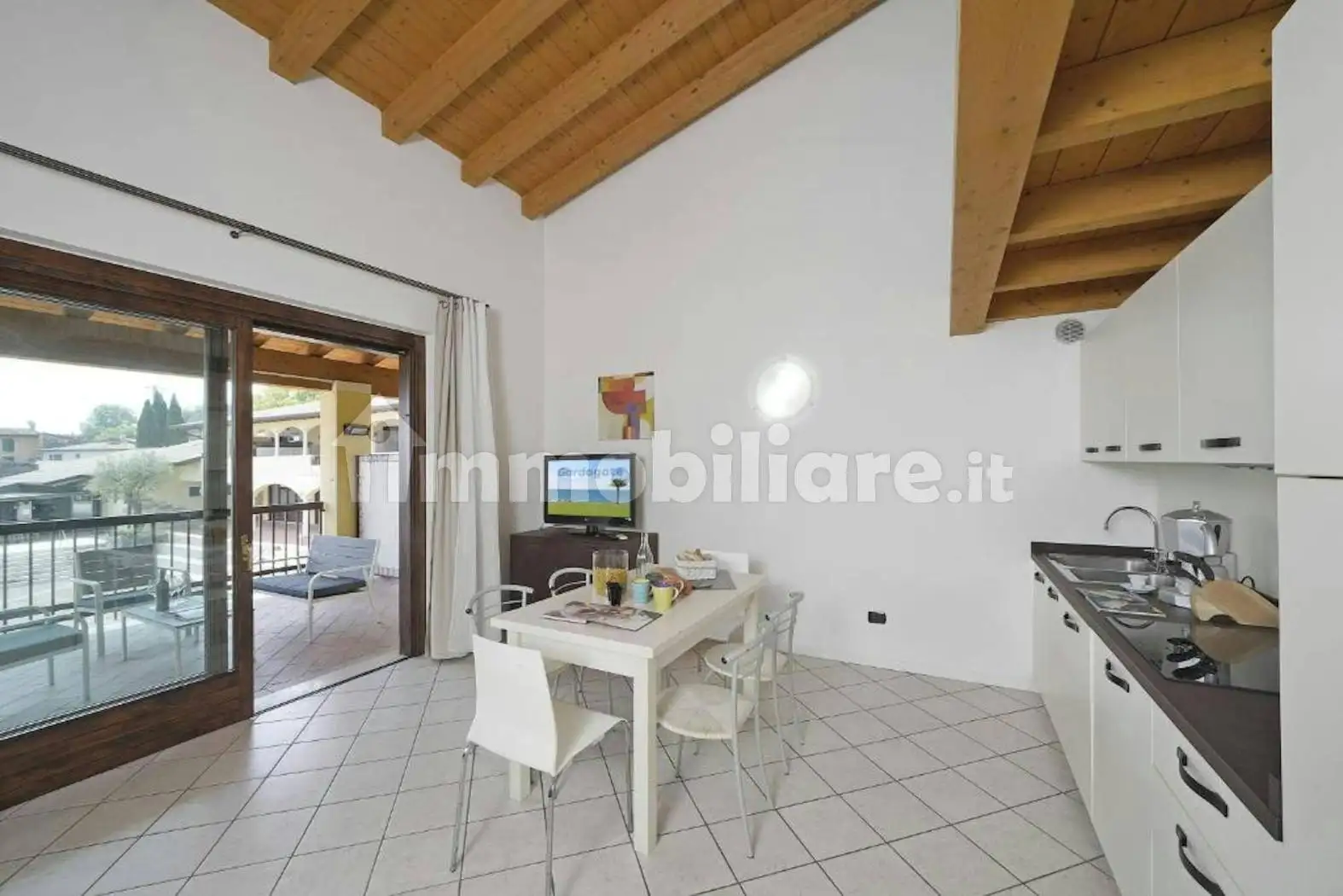 Appartamento in affitto a San Felice del Benaco