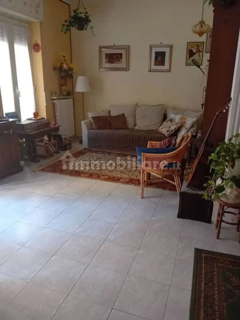 Appartamento in affitto a Napoli