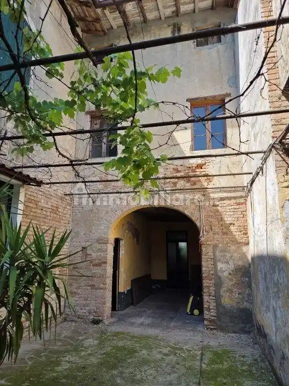 Rustico - Casale in vendita a San Donato Milanese