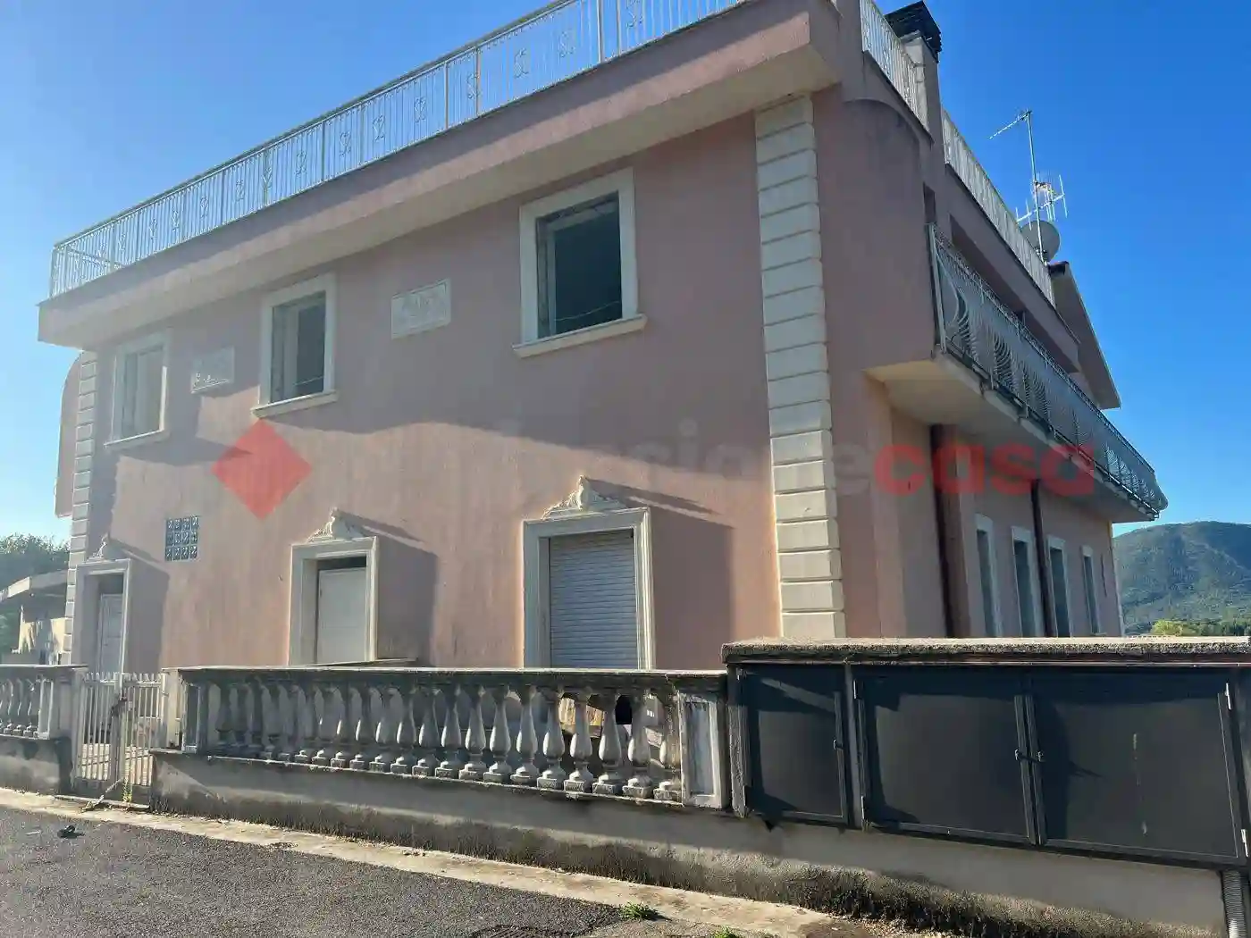 Palazzo - Edificio - foto 2