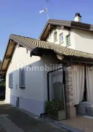 Villa in vendita a Salvirola
