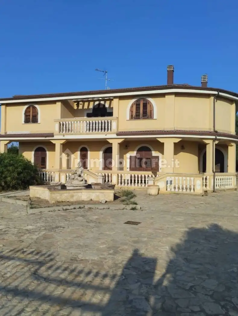 Villa in vendita a Crotone