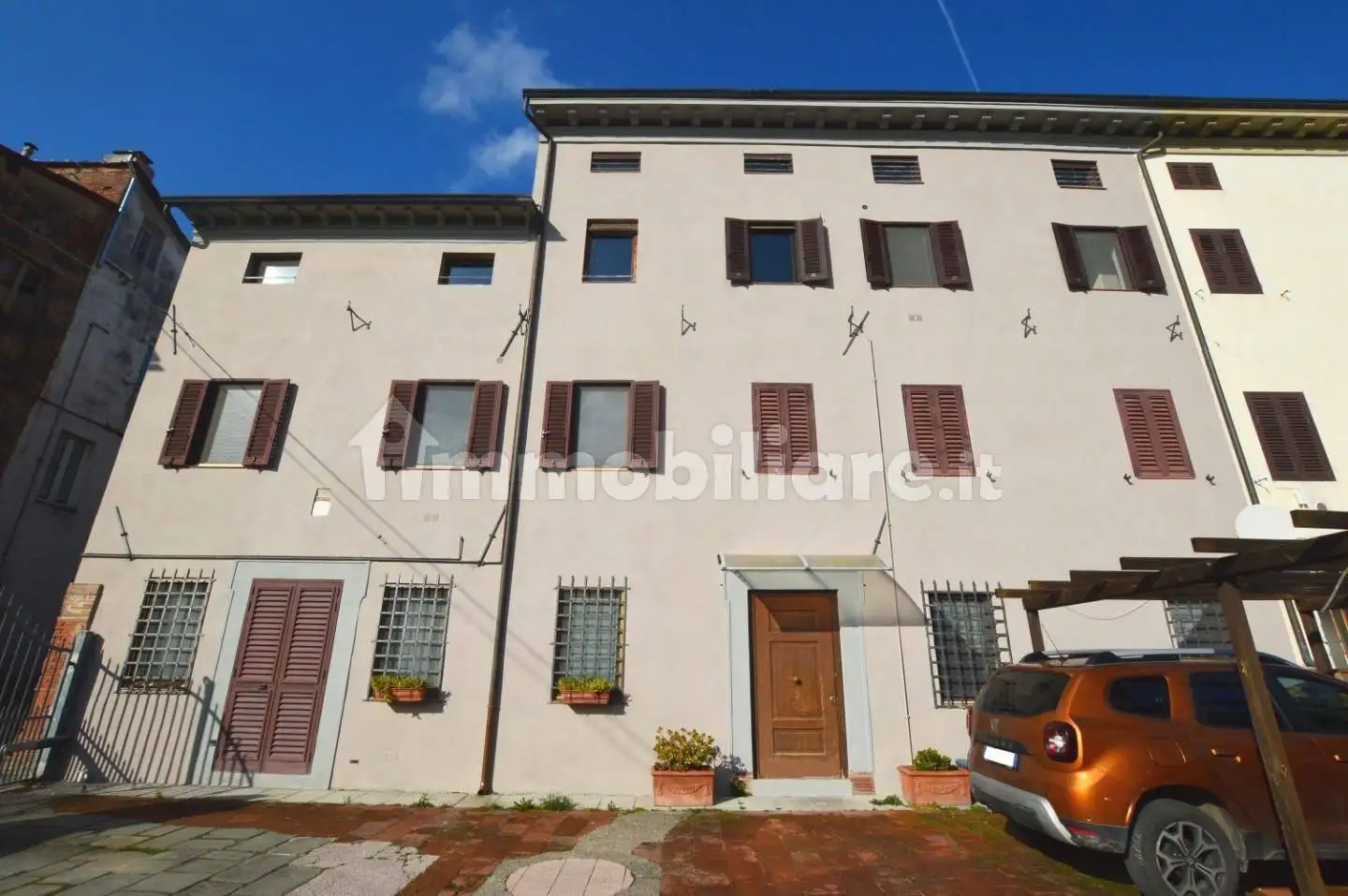 Appartamento in vendita a Lucca