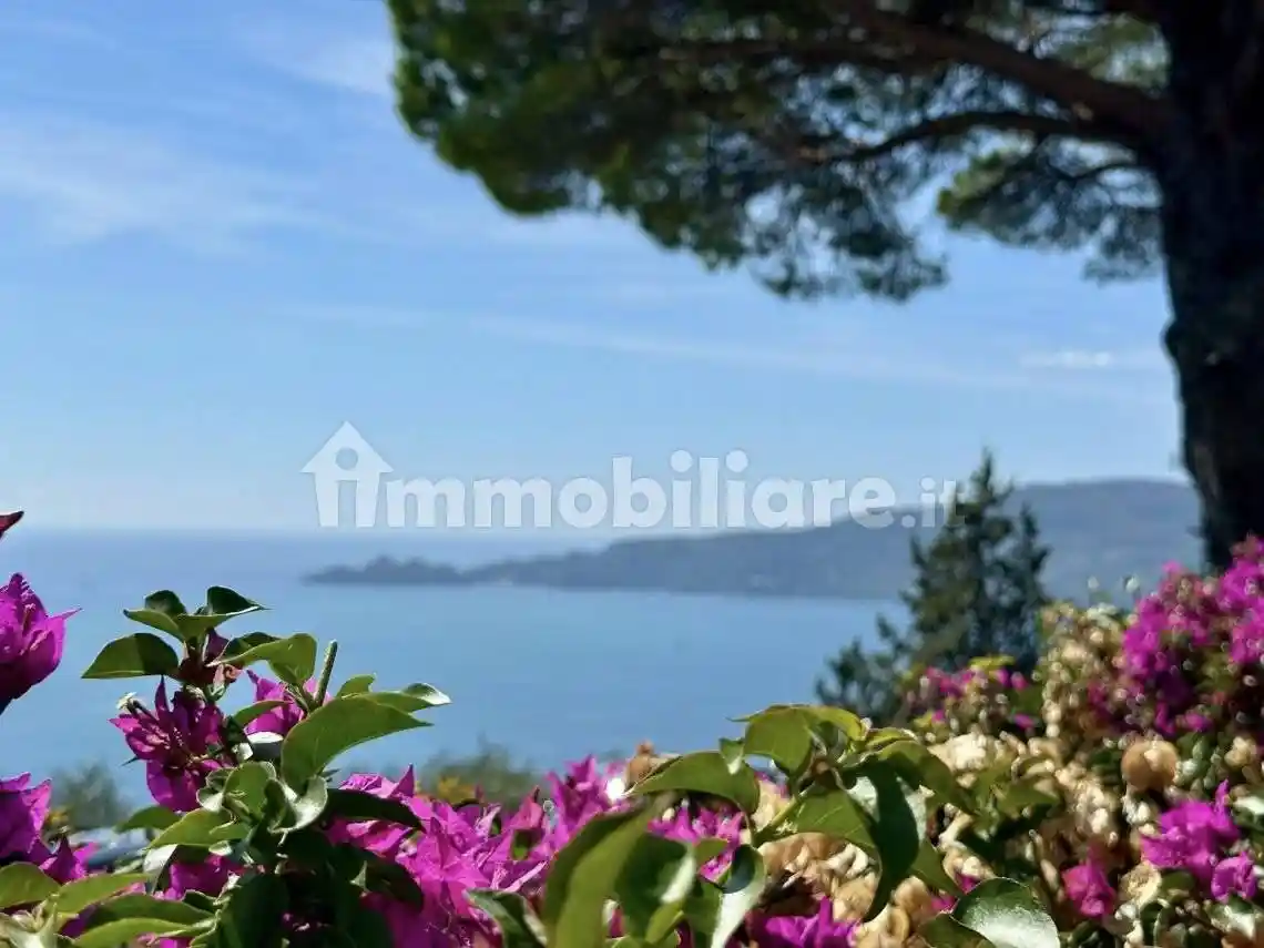 Villa in vendita a Chiavari