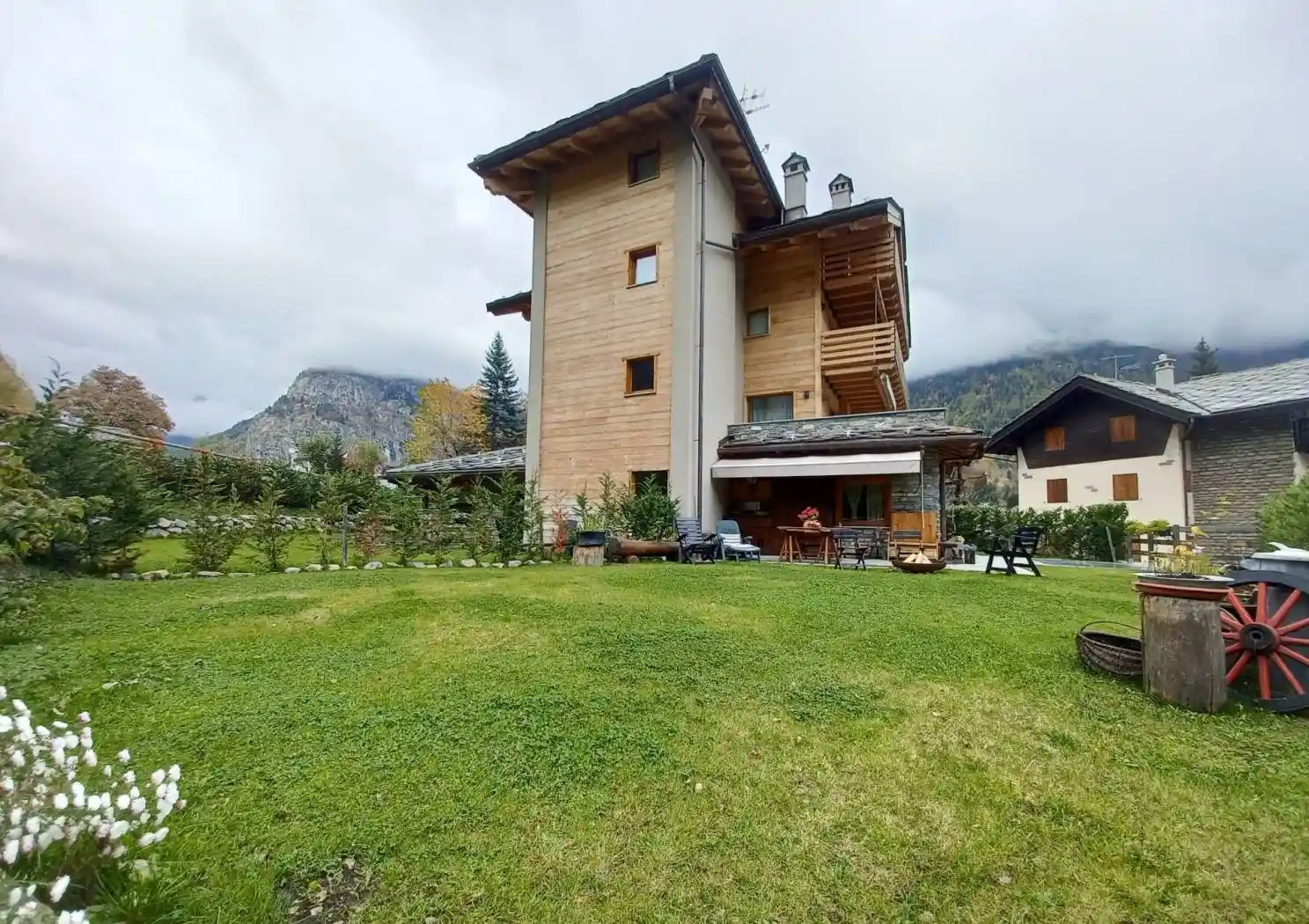 Appartamento in vendita a Courmayeur