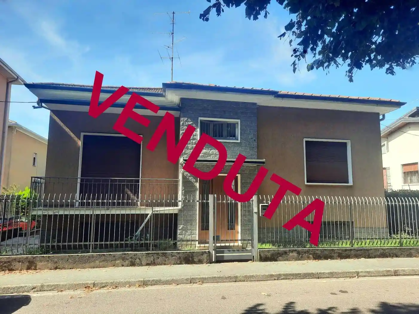 Villa in vendita a Cassano Magnago