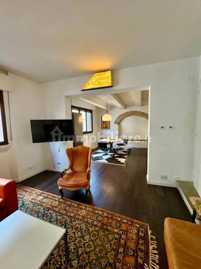 Appartamento in affitto a Firenze