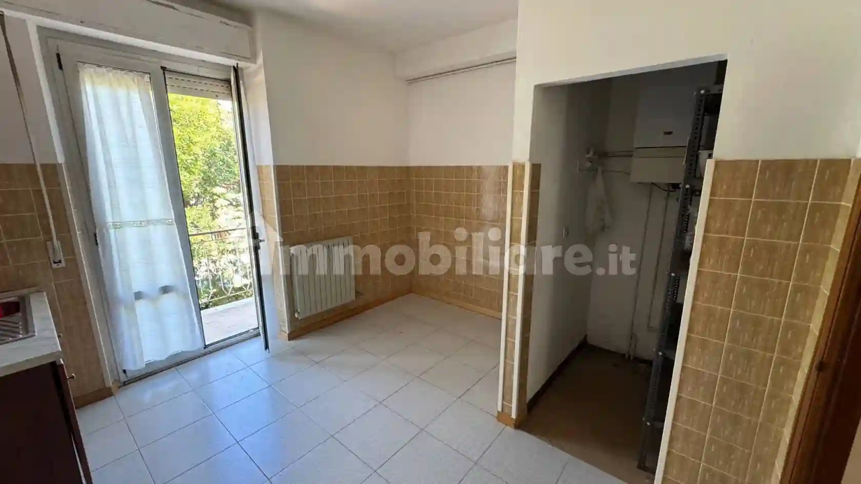 Appartamento via Aldo Moro 37, Centro, Caldarola - foto 4