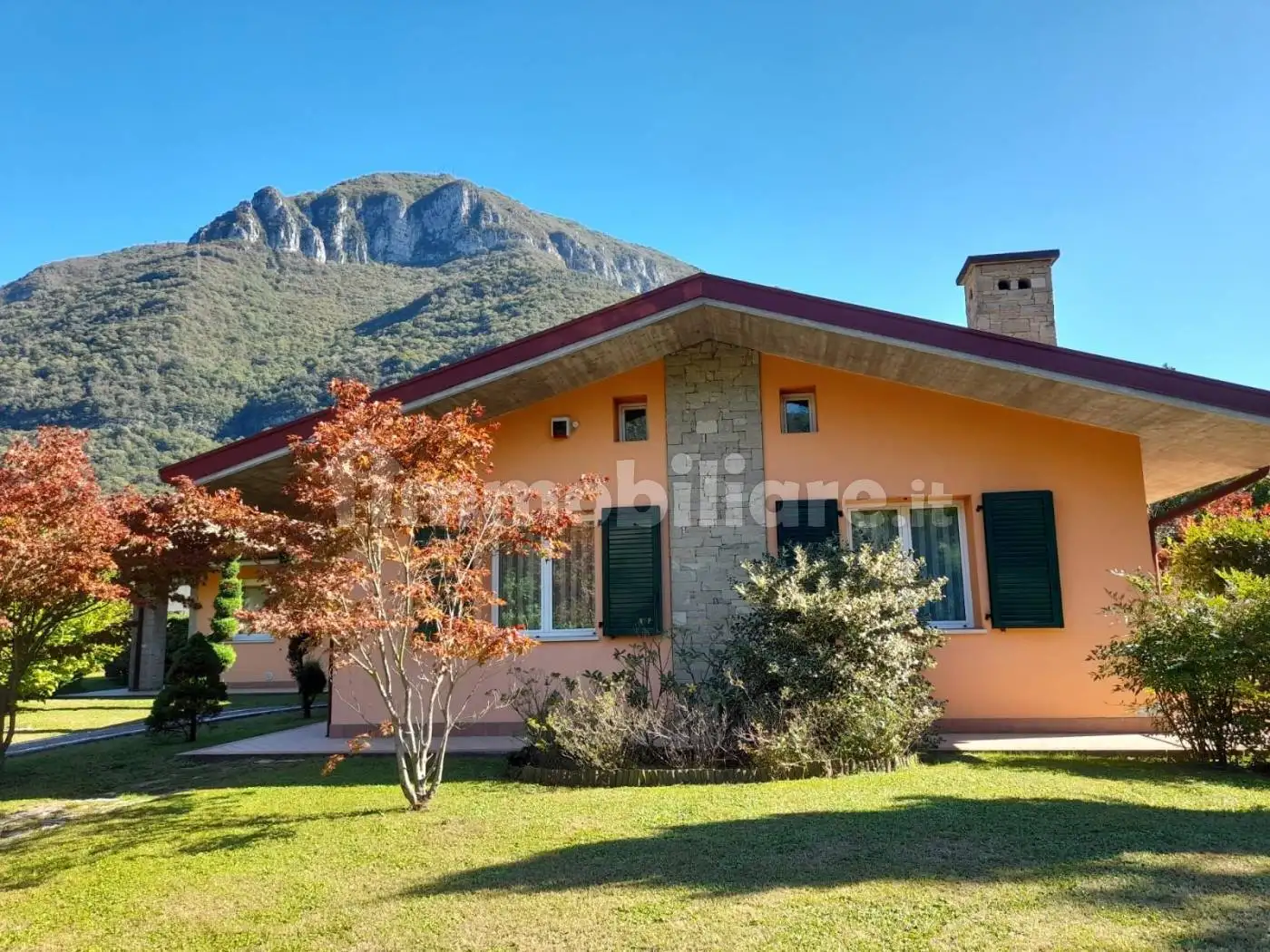 Villa in vendita a Monasterolo del Castello