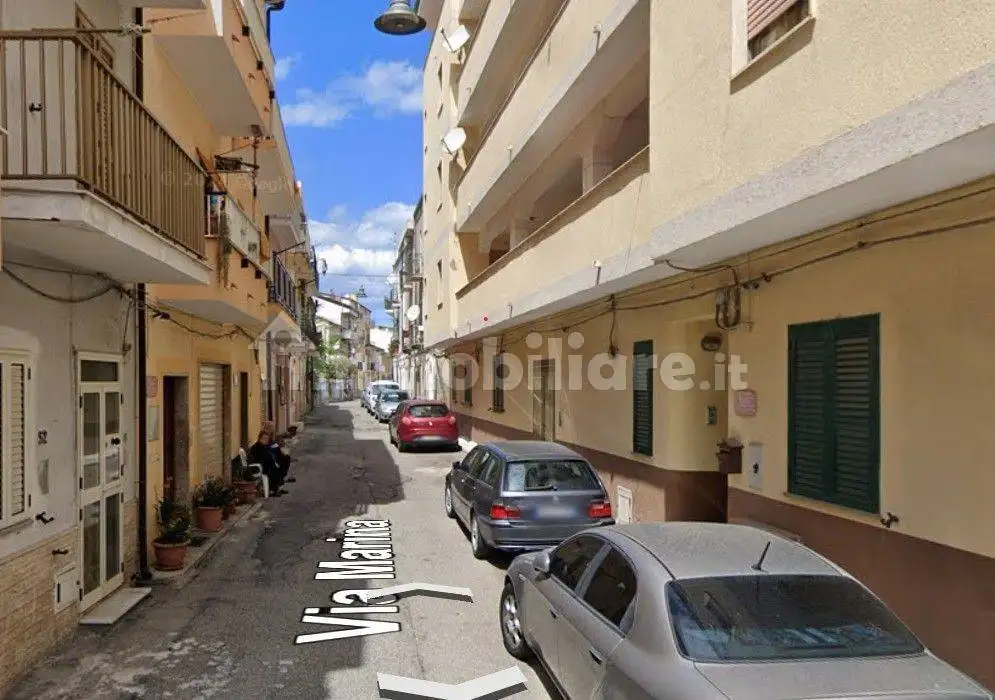 Trilocale via Marina 45, Torretta, Crucoli