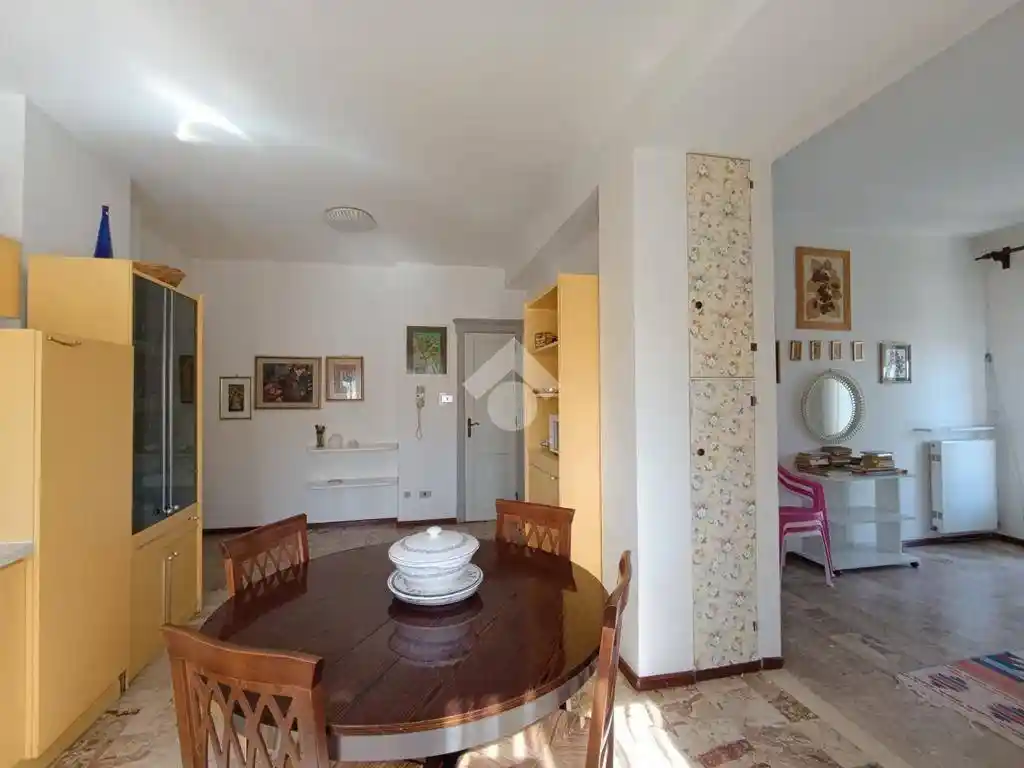 Bilocale via I Maggio 10, Centro, Pineto - foto 4