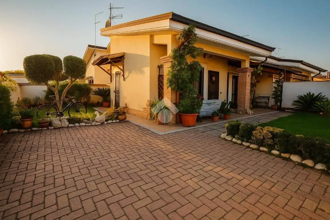 Villa in vendita a Ardea