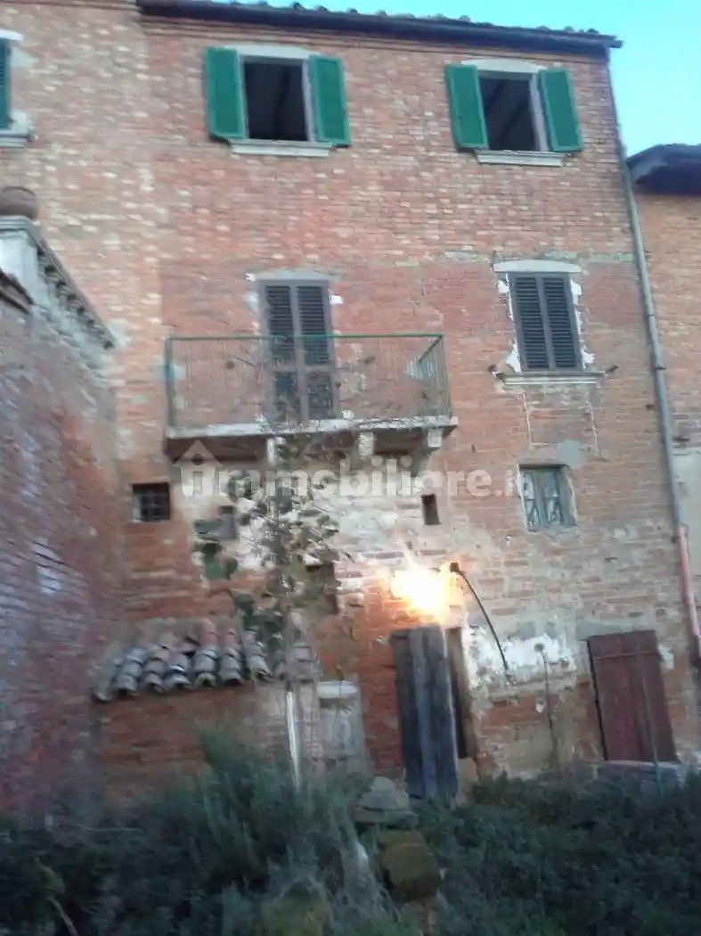 Casa indipendente in vendita a Montepulciano
