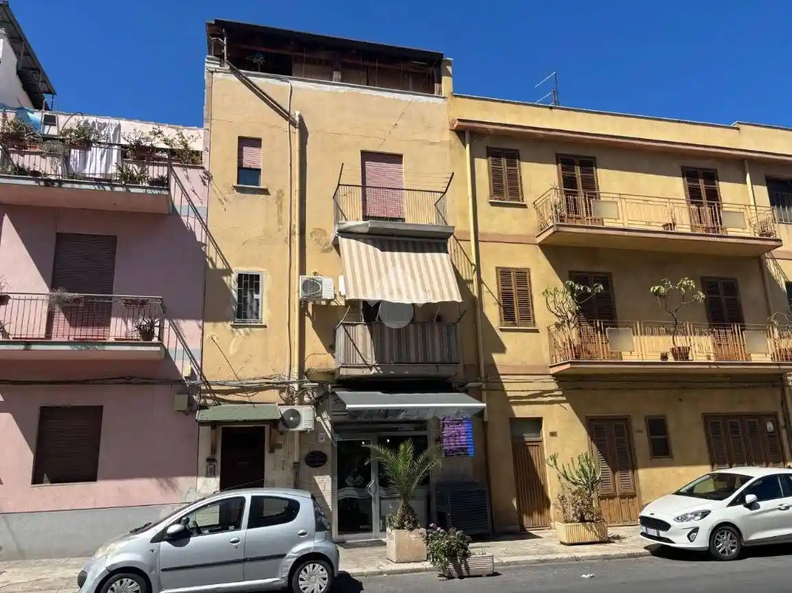 Appartamento in vendita a Palermo