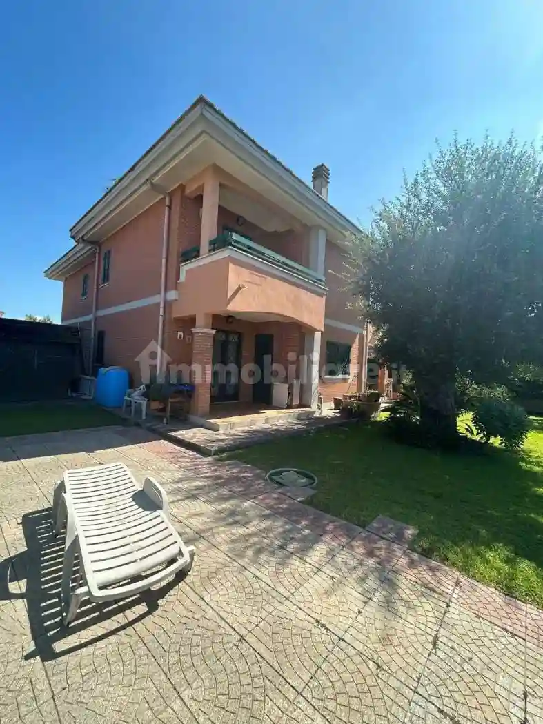 Villetta a schiera - foto 2