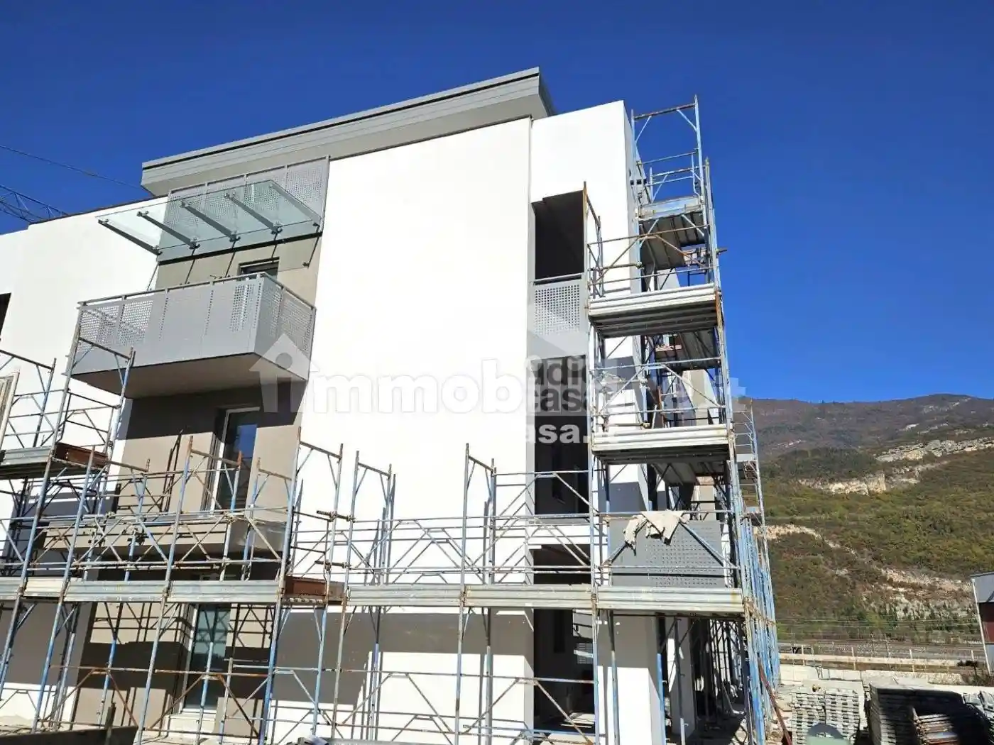 Trilocale nuovo, terzo piano, Volano - foto 2